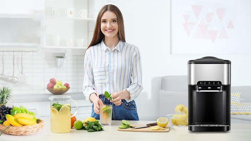 lady making juices and water cooler